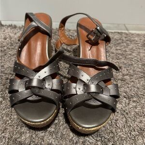 Elegant Gray Women's Sandals